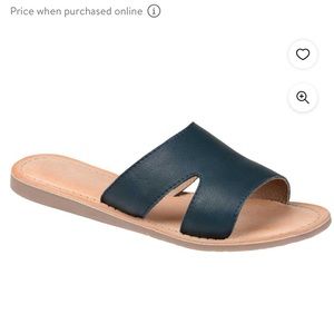 NWT Journee Collection Womens Walker Teal Blue Slide Flat Side Cutout Sandals 7M